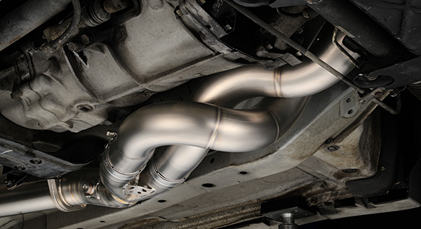RSE新製品情報 フルチタンフロントパイプ RB26DETT BNR32/BCNR33