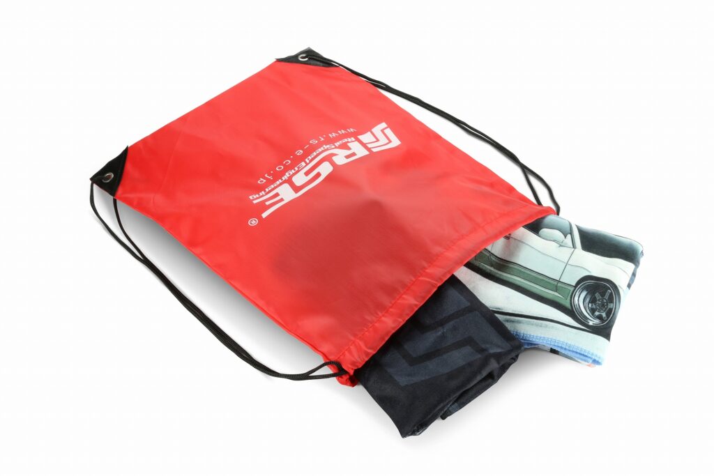 ESSENTIALS ロコハッチトロストリンクショツ 【関税込】 ドローストリングバッグ-R.S.E.オフィシャルマーチシリーズ